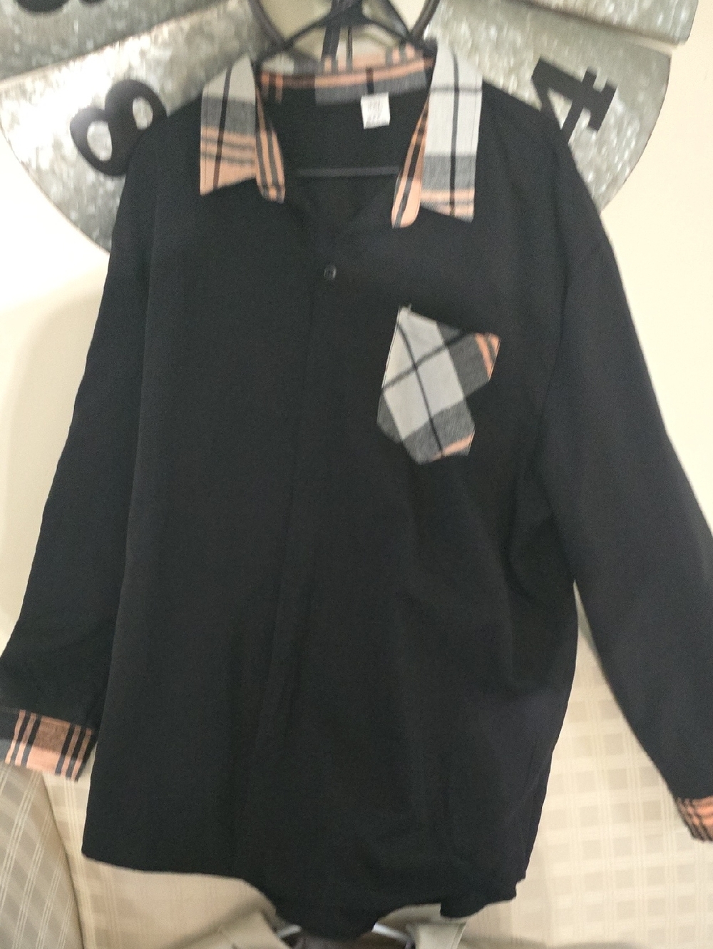SHEIN Black Button-Down Shirt with Beige Plaid Trim